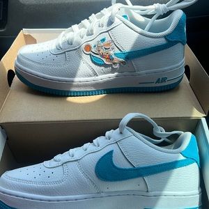 Barely Worn Space Jam Nike Airforces